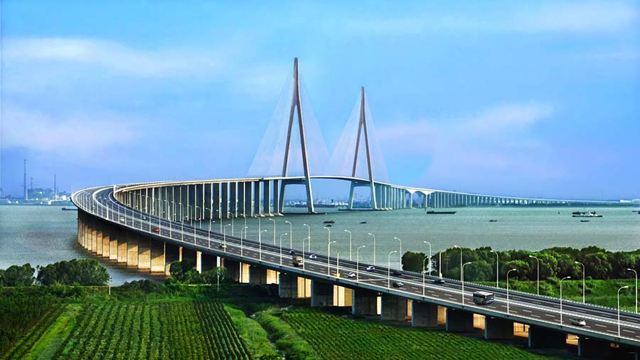 苏通大桥——世界首座超千米斜拉桥