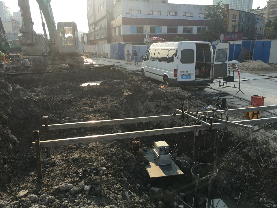 宁波市轨道交通4号线土建工程TJ4006标（白鹤站）完成6根试桩自平衡静载测试